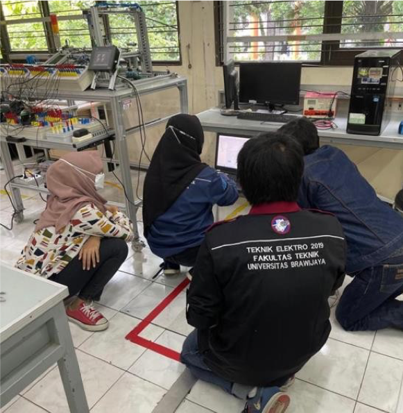 TRAINING UNIVERSITAS NEGERIBRAWIJAYA