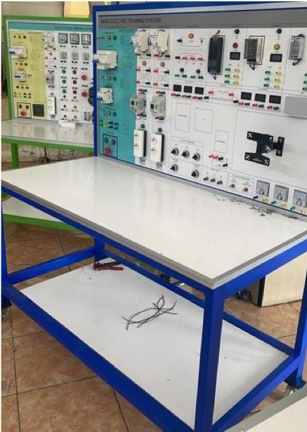 PERAKITAN ELEKTRO TRAINER (SMK)