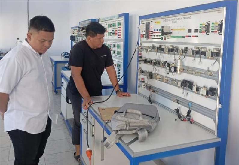 UJI FUNGSI s TRAINING PNEUMATIC TRAINER (SMKN NTT)