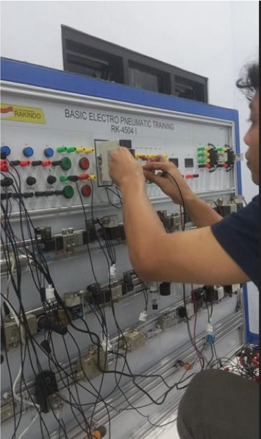 UJI FUNGSI s TRAINING PNEUMATIC TRAINER (SMKN NTT)